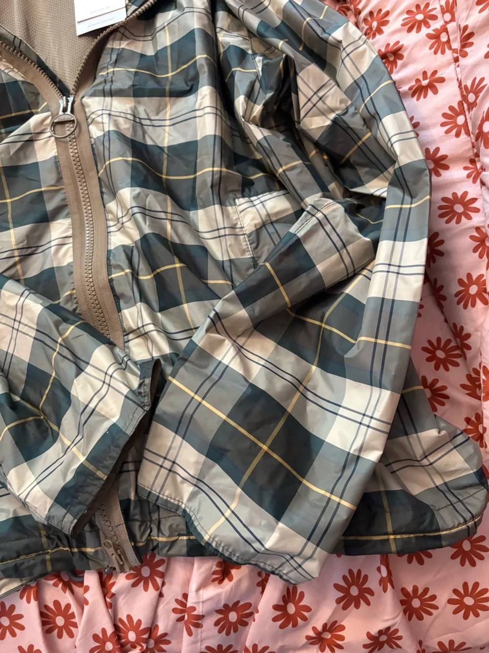NWT Barbour Lightweight Plaid Zip Snowproof Jacket. Size XXL.